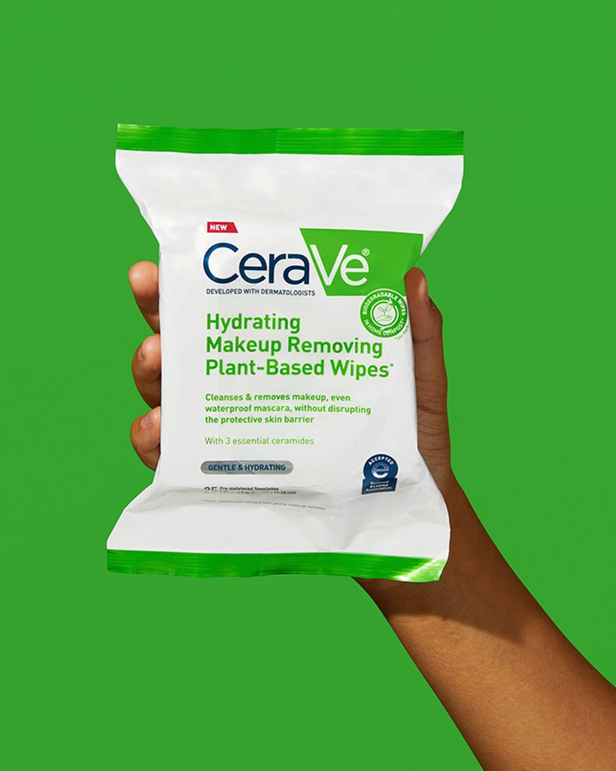 Hydrating Makeup Removing Plant-Based Wipes - Image 4